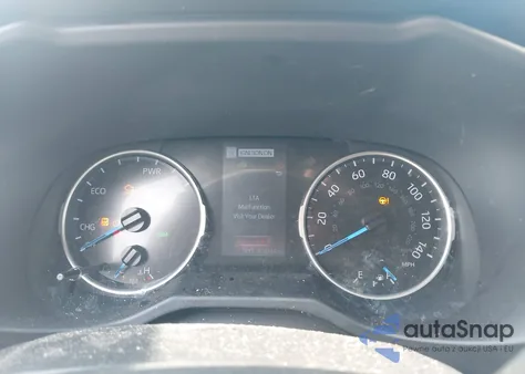 2021 Toyota Rav4 Hybrid Xle z USA, uszkodzony, nr VIN 4T3RWRFVXMU035059